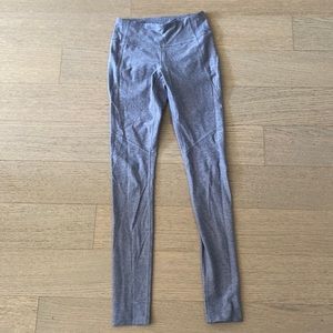 NEVER WORN. Outdoor Voices Legging, Size XS.
